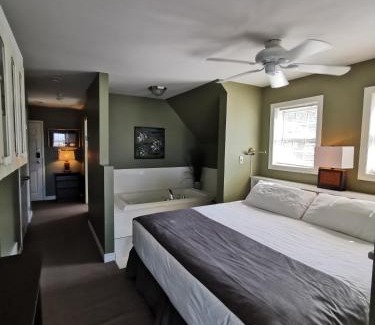 Port Stanley Hotel | Inn on the Harbour and Telegraph House