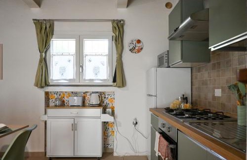Pisa Apartment | Inn Pisa Rentals - Cozy flat by the airport