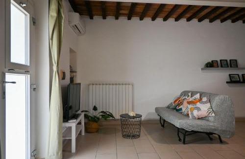 Pisa Apartment | Inn Pisa Rentals - Cozy flat by the airport