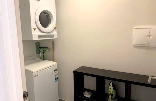 Townsville Apartment | Inner City Spacious1 bedroom apartment