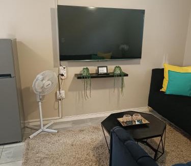 Waverley Apartment | Innes self catering apartment B