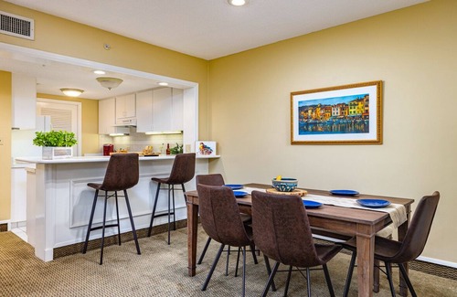 Palm Harbor Condo | Innisbrook Resort - Large 825 sq ft 1 Bedroom Condo with Beautiful Fairway Views