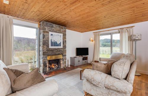 Kingussie House | Inshcraig