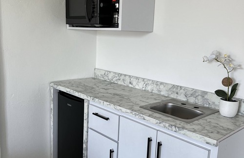 Boqueron Apartment | Inside of Poblado, this brand new is for you!