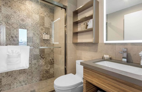 Brooklyn Hotel | Insignia Hotel Brooklyn, an Ascend Collection Hotel