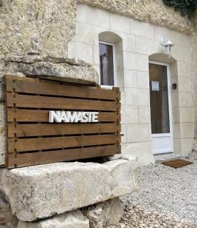 Seigy House | Insolite : Gîte Namaste à 500m à pied du Zoo de Beauval