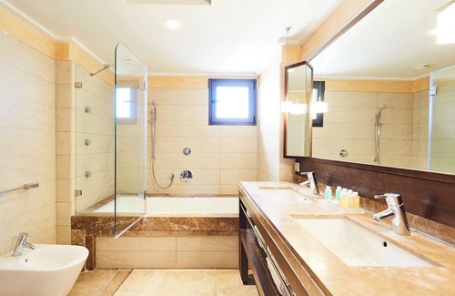 Siesta Hotel | Insotel Fenicia Prestige Suites & Spa