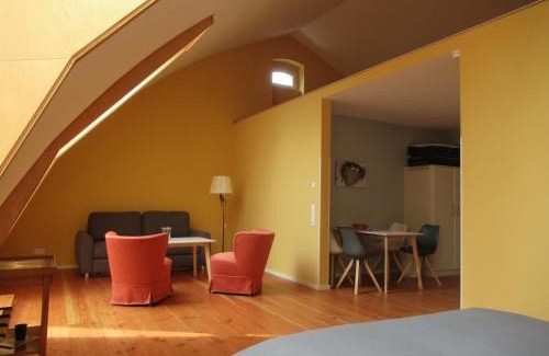 Petershagen b Fredersdorf b Berlin Apartment | Inspektorhaus-Behlendorf