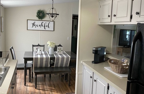 Eatonton House | Inspirational Lake Front Escape