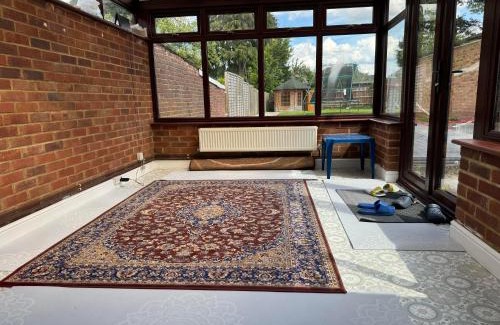 Luton House | Instant Home