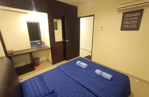 Lumut Apartment | InstaStay Room Unit Marina Island Teluk Batik - 1 Bedroom Queen Bed & 2 Single Bed