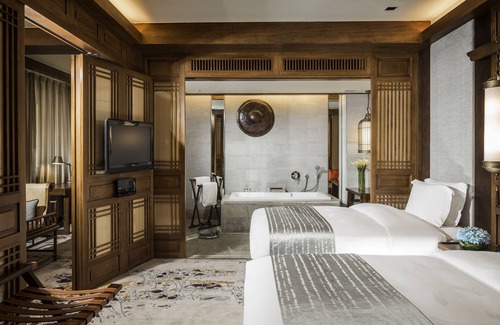 Dayan Old Town Hotel | InterContinental Lijiang Ancient Town Resort by IHG