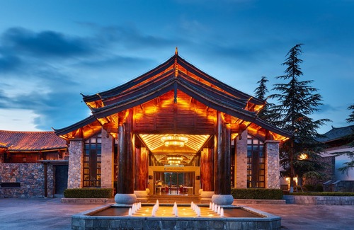 Dayan Old Town Hotel | InterContinental Lijiang Ancient Town Resort by IHG