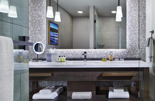 Minneapolis - St. Paul Hotel | InterContinental Minneapolis - St. Paul Airport by IHG