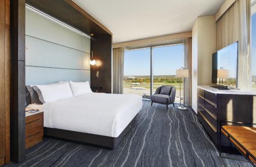 Minneapolis - St. Paul Hotel | InterContinental Minneapolis - St. Paul Airport by IHG