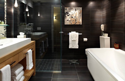 International District Hotel | InterContinental Montreal by IHG
