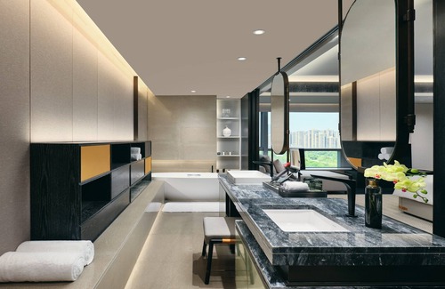 Weiyang Hotel | InterContinental Xi'an North by IHG