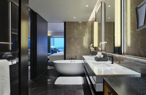 Weiyang Hotel | InterContinental Xi'an North by IHG
