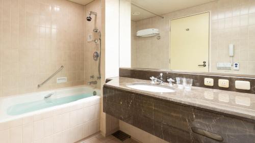 Yokohama City Centre Hotel | InterContinental Yokohama Grand by IHG