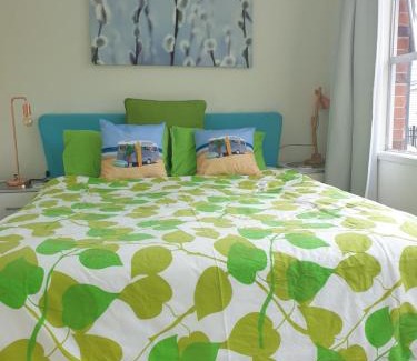 Waterview House | International Travellers Only Accepted R3