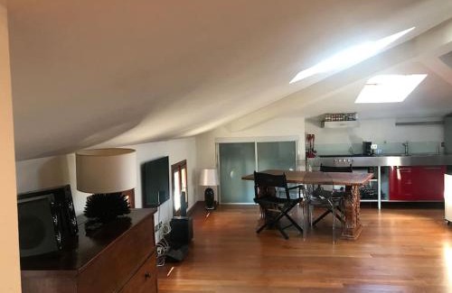 Reggio nell'Emilia Apartment | INTERNO 12, mansarda in centro storico