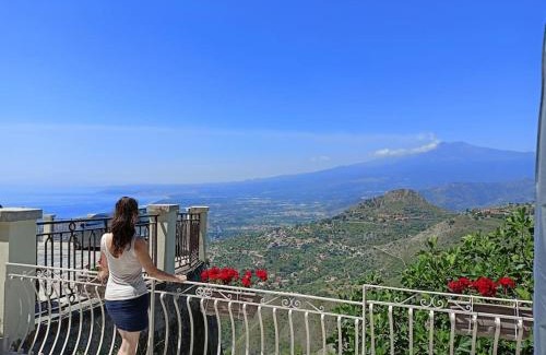 Castelmola Apartment | Intero Alloggio Casa Mylai