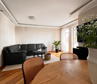 Ostroda Apartment | InTheMiddlePerfectView