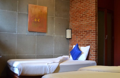 Thakhek Hotel | Inthira Thakhek