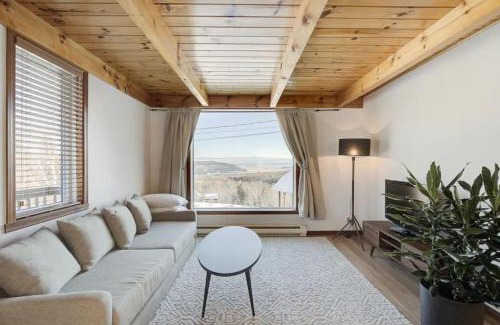 Baie-St-Paul Apartment | Intimate Apartment with Scenic Views