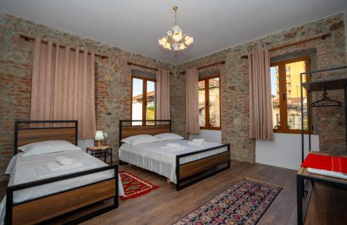 Shkoder House | InTown Guesthouse Shkoder