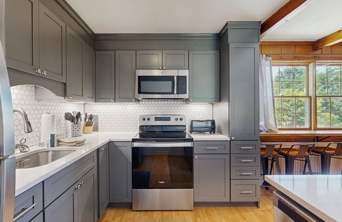 North Conway Condo | Intown home w/views, private deck & firepit; close to Mt. Cranmore