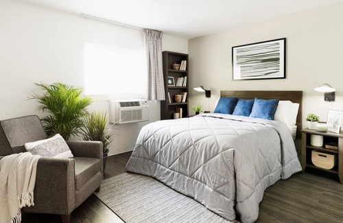 North San Antonio - SAT Hotel | InTown Suites Extended Stay San Antonio TX - Nagodoches Road