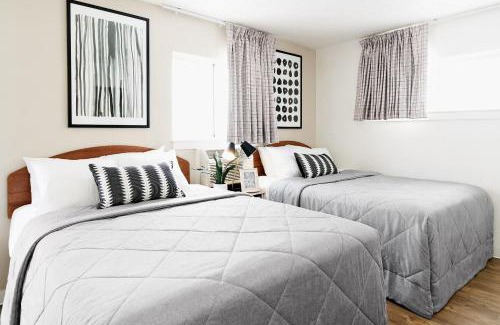 Southwest Carrollton Hotel | InTown Suites Extended Stay Carrollton TX - Westgrove Drive