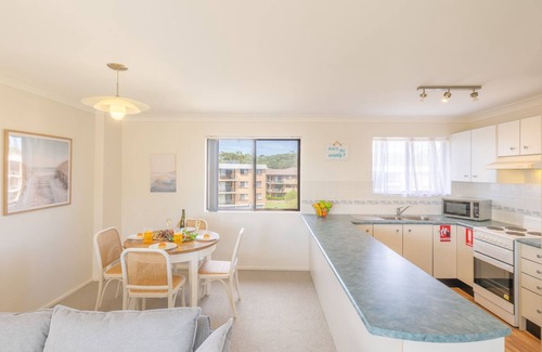 Nelson Bay Apartment | Intrepid, 12/3 Intrepid Close - right on the beachfront