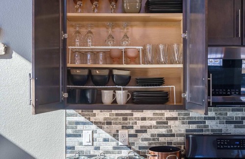 Westcliffe House | INTRO RATES: Quiet 2-Level w/Valley Overlook, StarLink, EV Charging. Ideal for