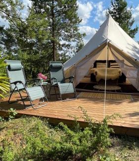 Muhu Other | Intsu Royal Kadakametsa Glämp