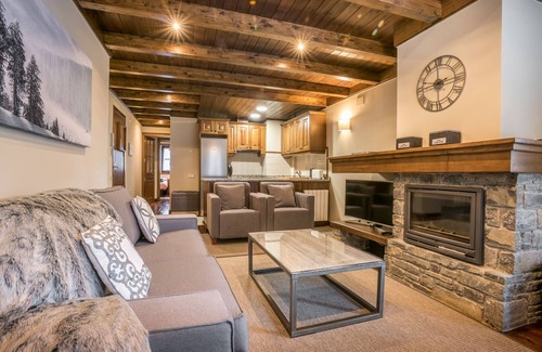 Baqueira Apartment | Invernalia; precioso apartamento a pie de pista en Val de Ruda 3dorm