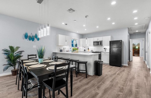 Near East Side House | Inviting 4BR 2 5BA Downtown Home With Ample Space