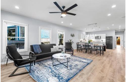 Near East Side House | Inviting 4BR2.5BA Downtown Home with Ample Space