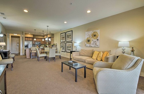 Branson Condo | Inviting Branson Condo w/Outdoor Dining Area