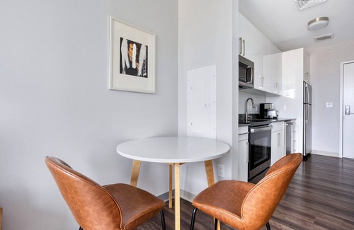 St. Elizabeth's Apartment | Inviting Brighton Studio w/Pool, Gym & W/D, nr Groceries, by Blueground