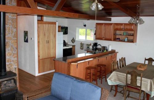 Kalifornsky House | Inviting Cabin Getaway on a Private Lake on the Kenai Peninsula, Alaska