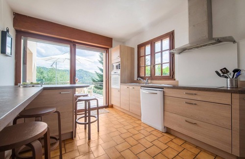 Miremont House | Inviting holiday home in Miremont with garden