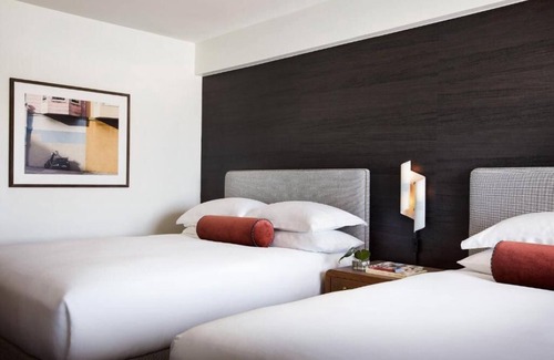Fisherman's Wharf Hotel | Inviting Space! Close to Fort Mason, Alcatraz, and Fisherman’s Wharf