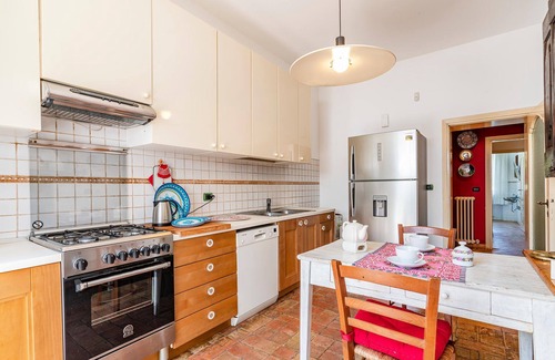 Mogliano House | Inviting vacation home with pool for a wonderful vacation.