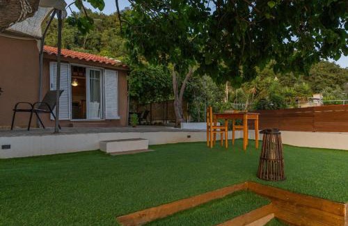 Zalongo House | Ionian Cape seaside apartment
