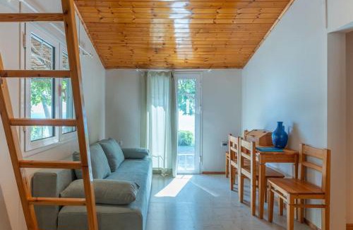 Zalongo House | Ionian Cape seaside apartment