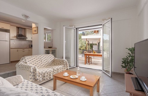 Nidri Apartment | Ionian Memories