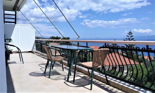 Vlachata Apartment | Ionian View Apartment