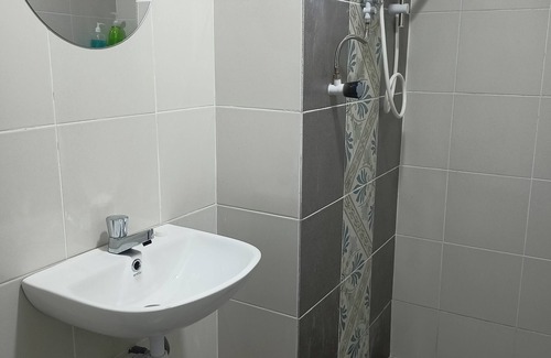 Hulu Kinta Condo | Ipoh 2-bedroom condo with WiFi, fitness room and pool - Anderson